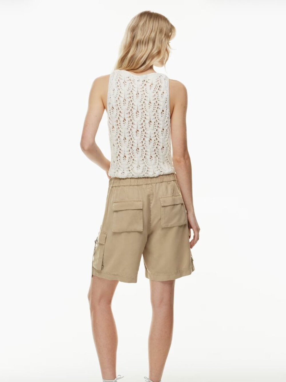 Aritzia Little Moon Como Cargo Short Size M NWT - Picture 2 of 7
